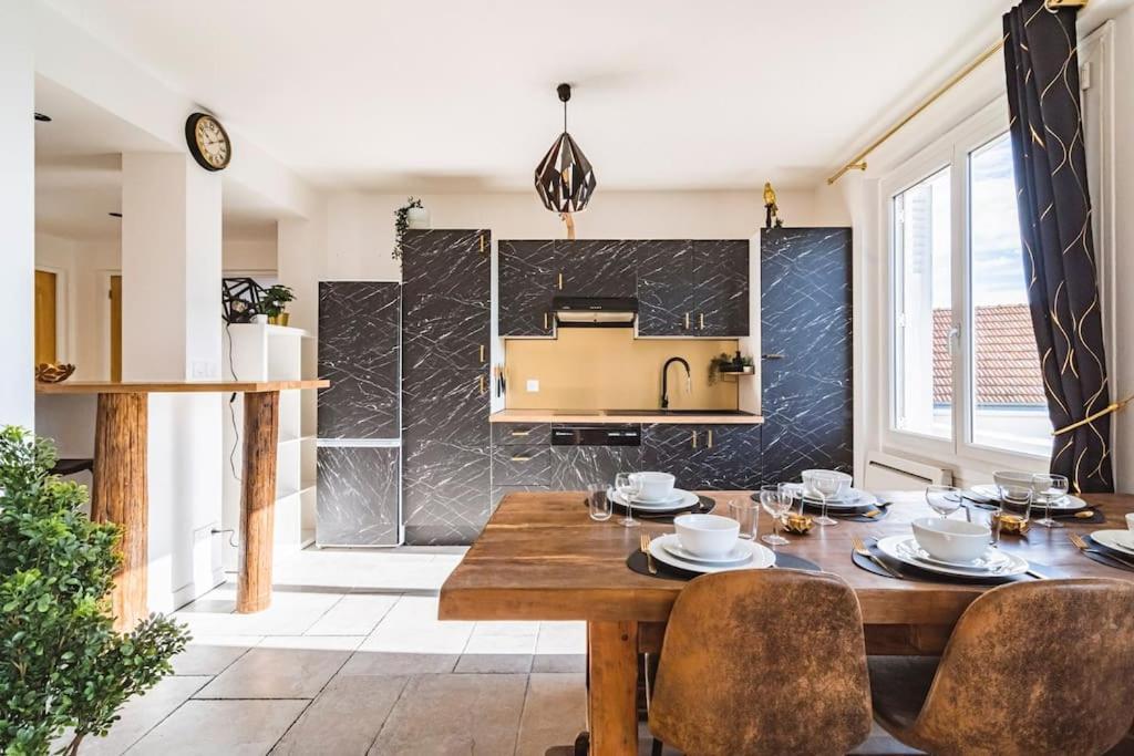 La "Taniere" Pour 6 Personnes Apartment Isles-sur-Suippe ภายนอก รูปภาพ