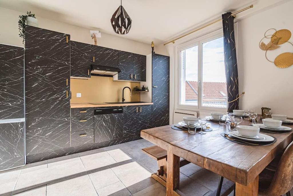 La "Taniere" Pour 6 Personnes Apartment Isles-sur-Suippe ภายนอก รูปภาพ
